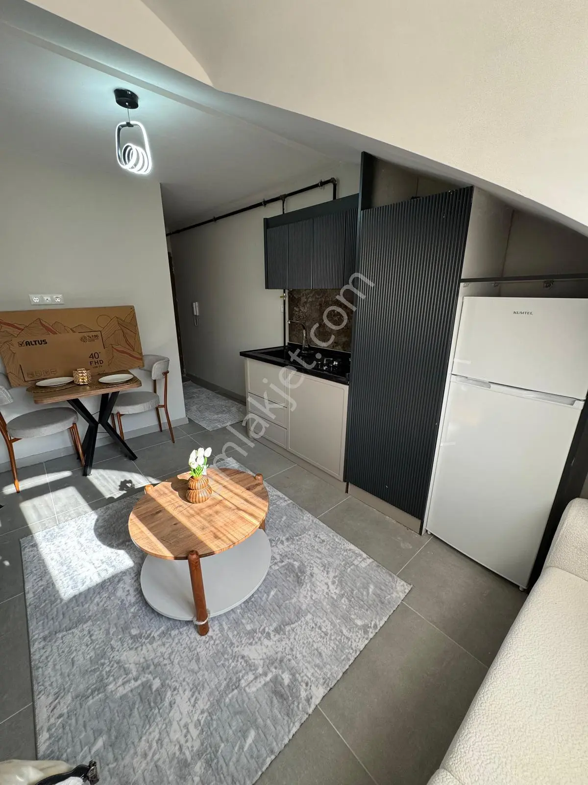 Üniversite ‘ Ye Yakın Sıfır Eşyalı Kiralık 1+1 Apart - Görsel 3