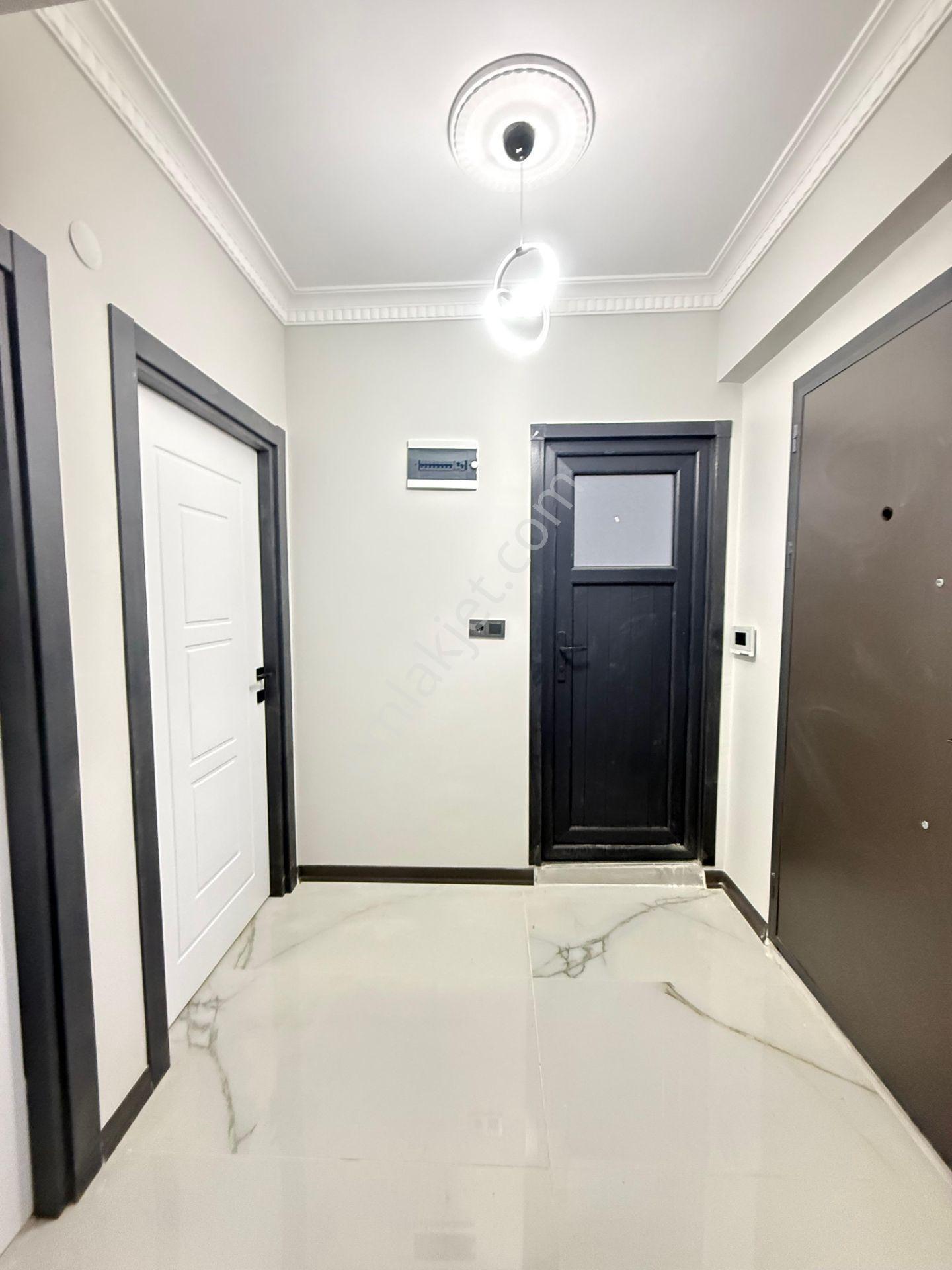 Bahçeşehir Lokasyonlu 2+1 Uygun Fiyatlı Daire - Görsel 23