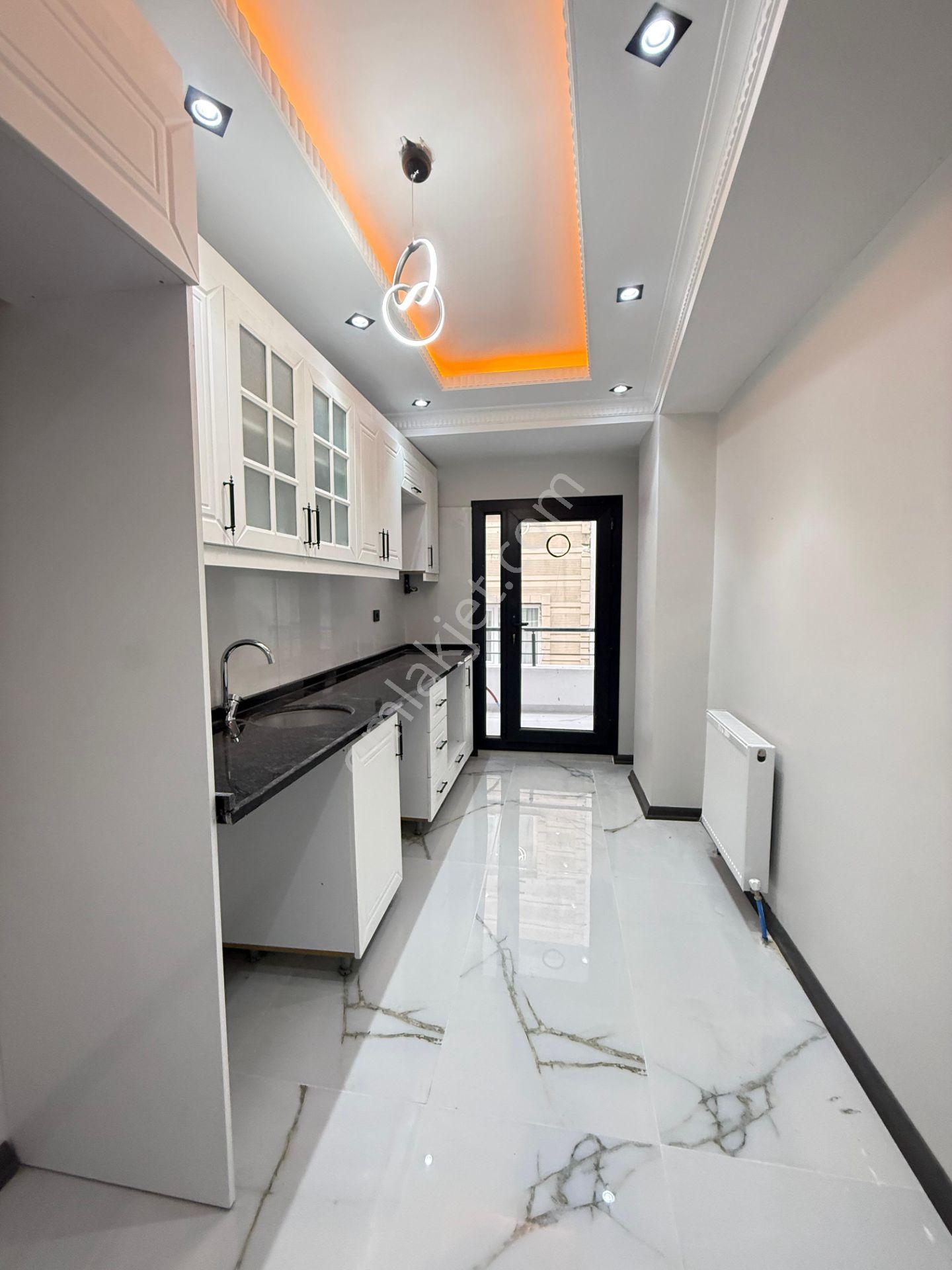Bahçeşehir Lokasyonlu 2+1 Uygun Fiyatlı Daire - Görsel 6