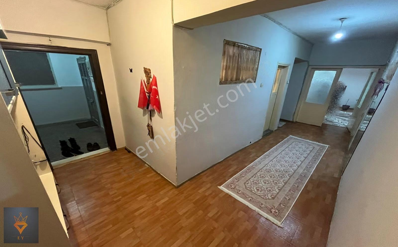 Güllük Caddesinde Asansörlü 3+1 !! - Görsel 32