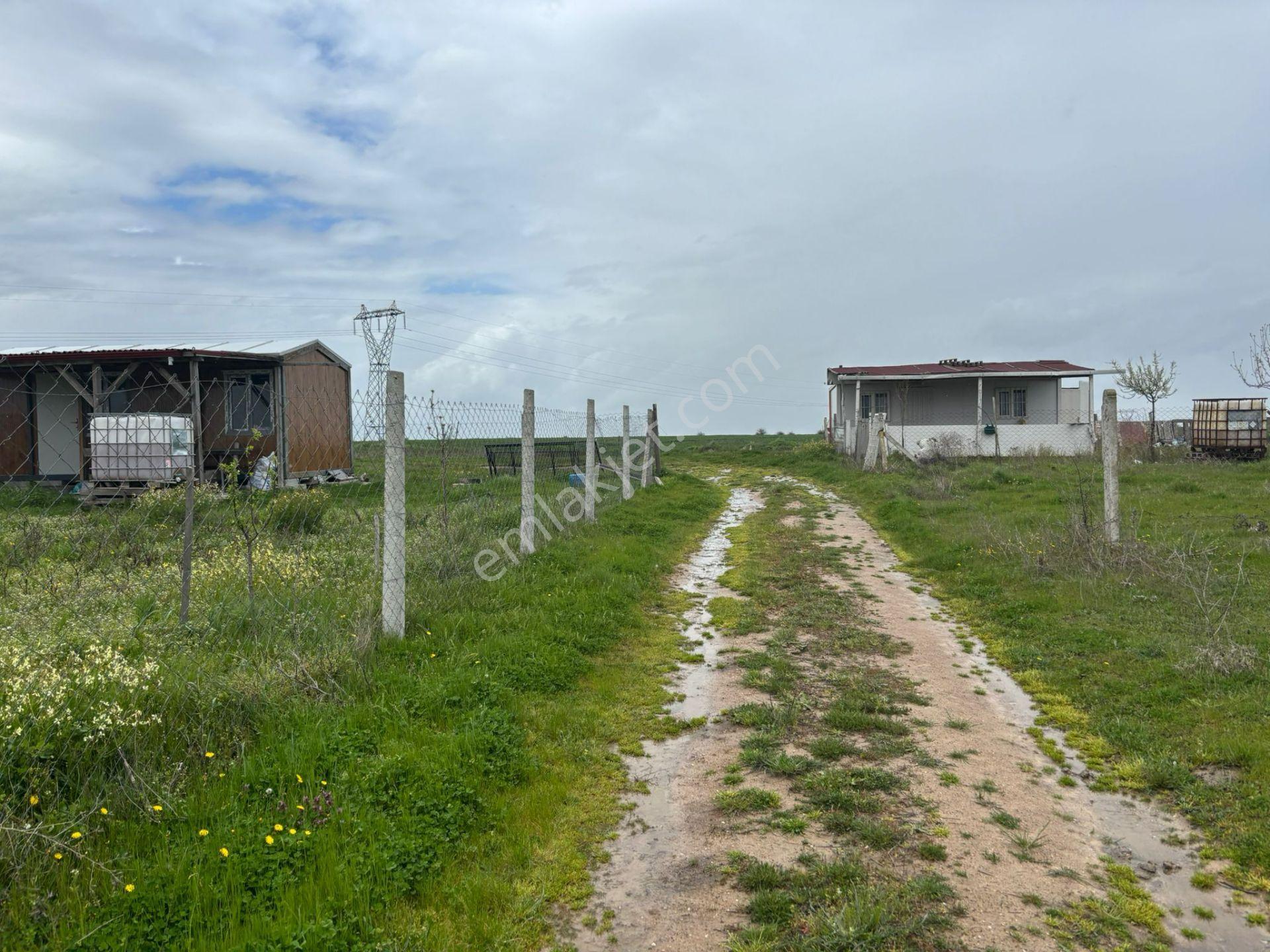Güven'den 500m² Tel İle Çevrili Prefabrik Hediyeli Fırsat Arazi - Görsel 26