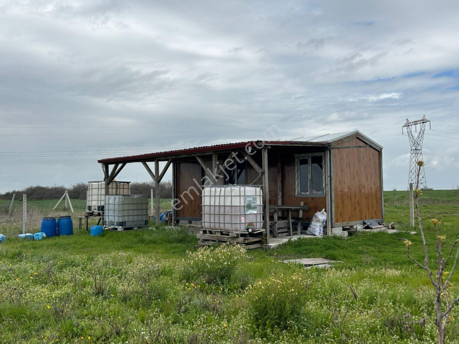 Güven'den 500m² Tel İle Çevrili Prefabrik Hediyeli Fırsat Arazi - Görsel 3