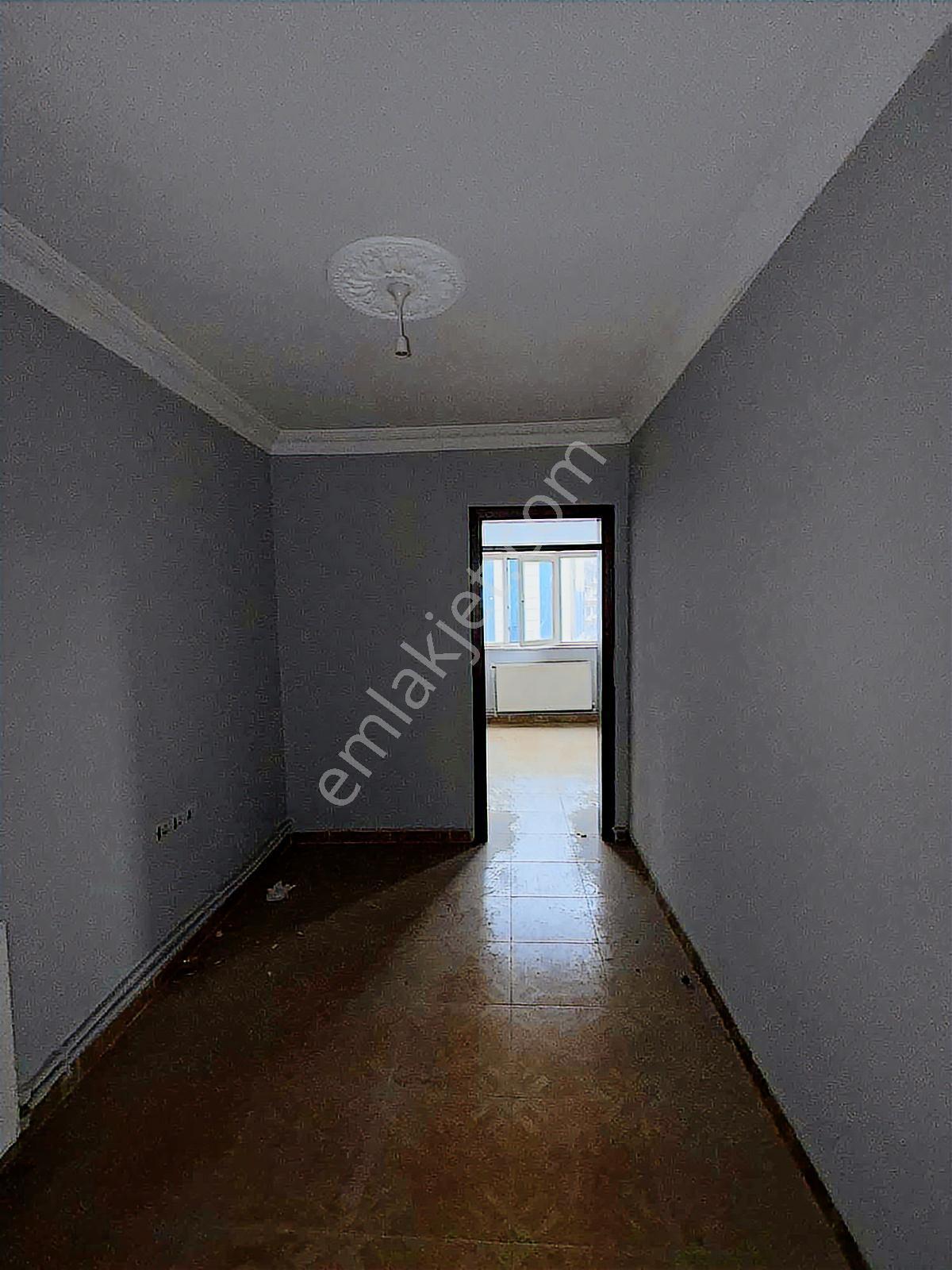 Kuzey Gayrimenkulden Diyarbakır Cad. Kiralık 2+1 Daire/ofis - Görsel 12