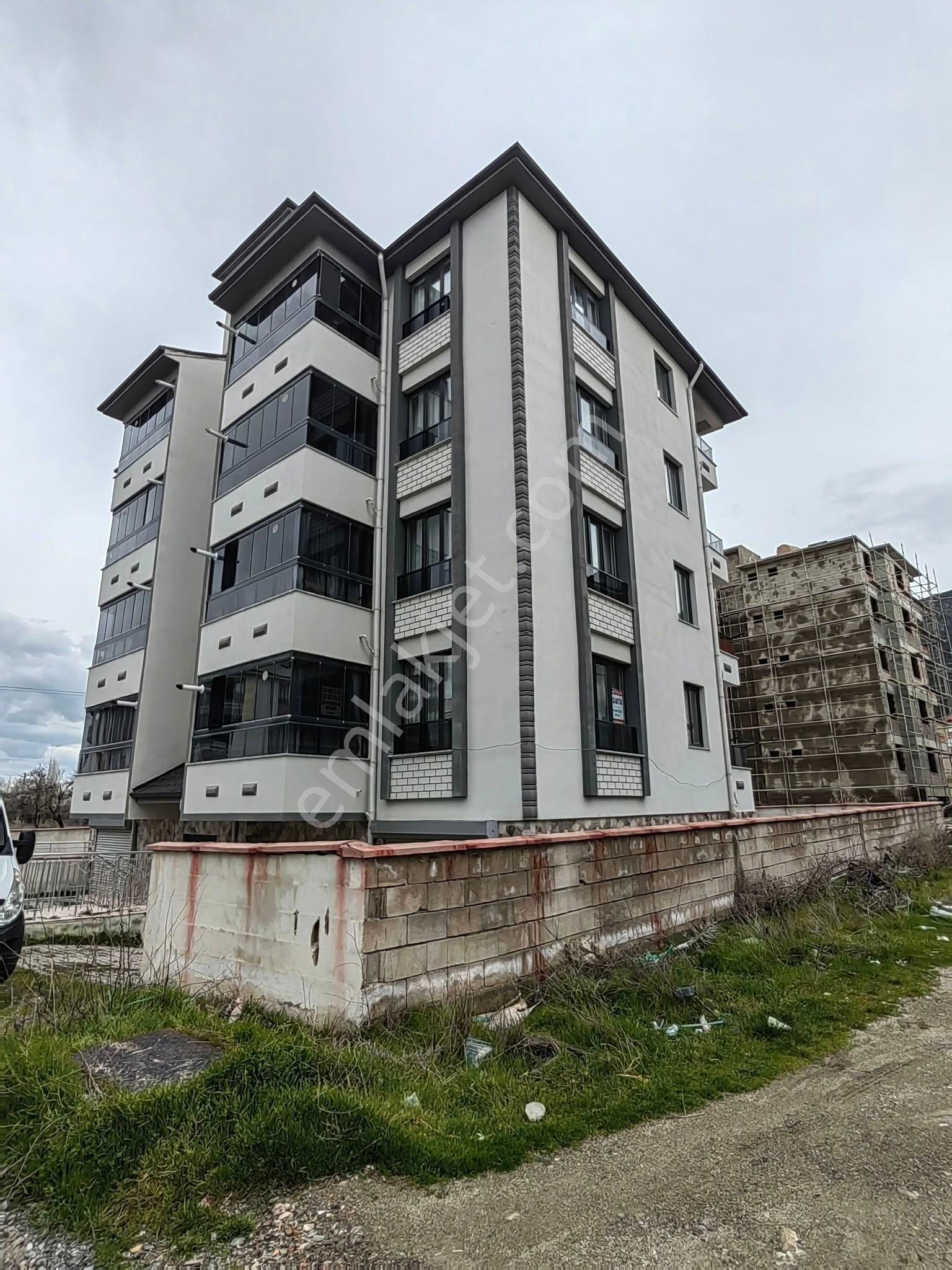 Nasreddinden Gazi Mahallesinde Satılık Asansörlü Full Bakımlı Daire - Görsel 18