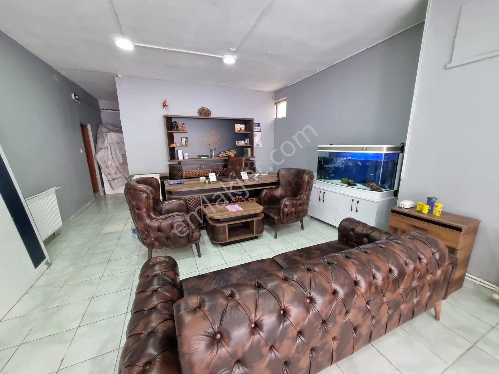Satılık Eşyalı Sincan 12 Cadde Yakını 80 M2 Dükkan - Görsel 3