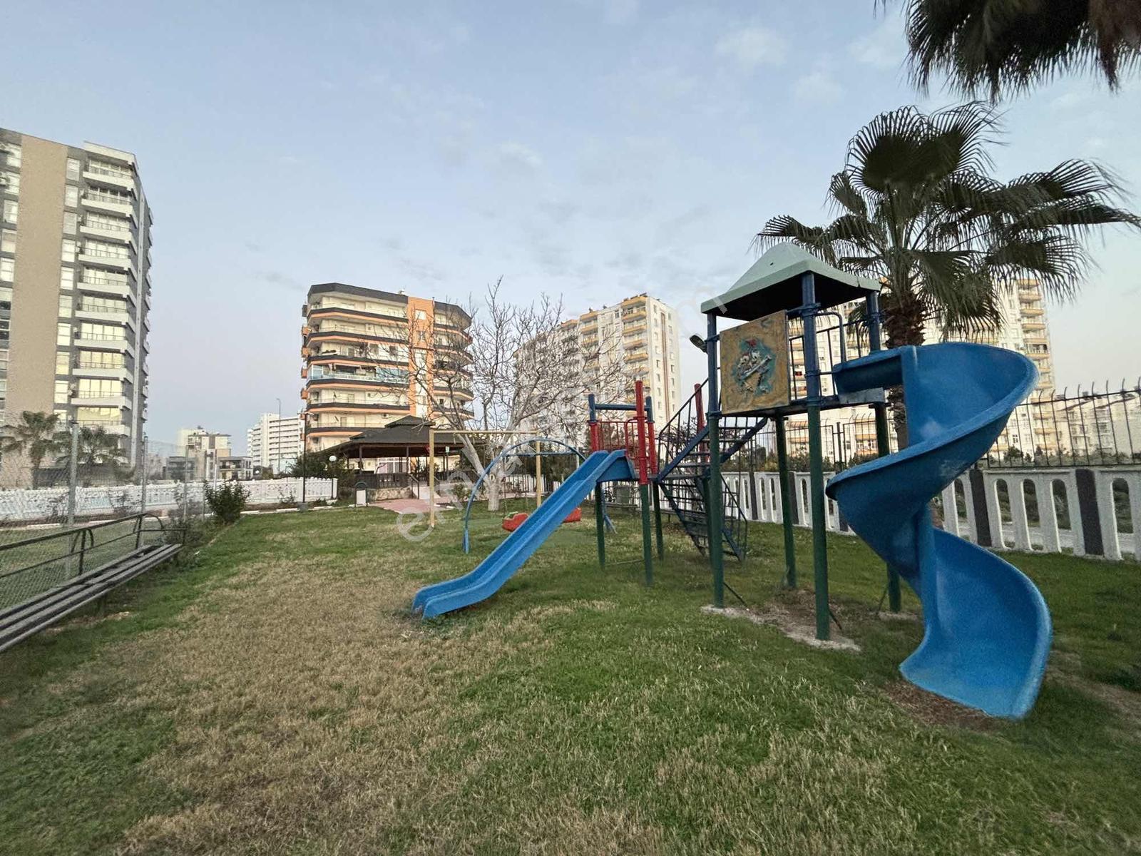 Acil Üzmez Tatil Sitesi'nde Satılık Dubleks Daire - Görsel 11