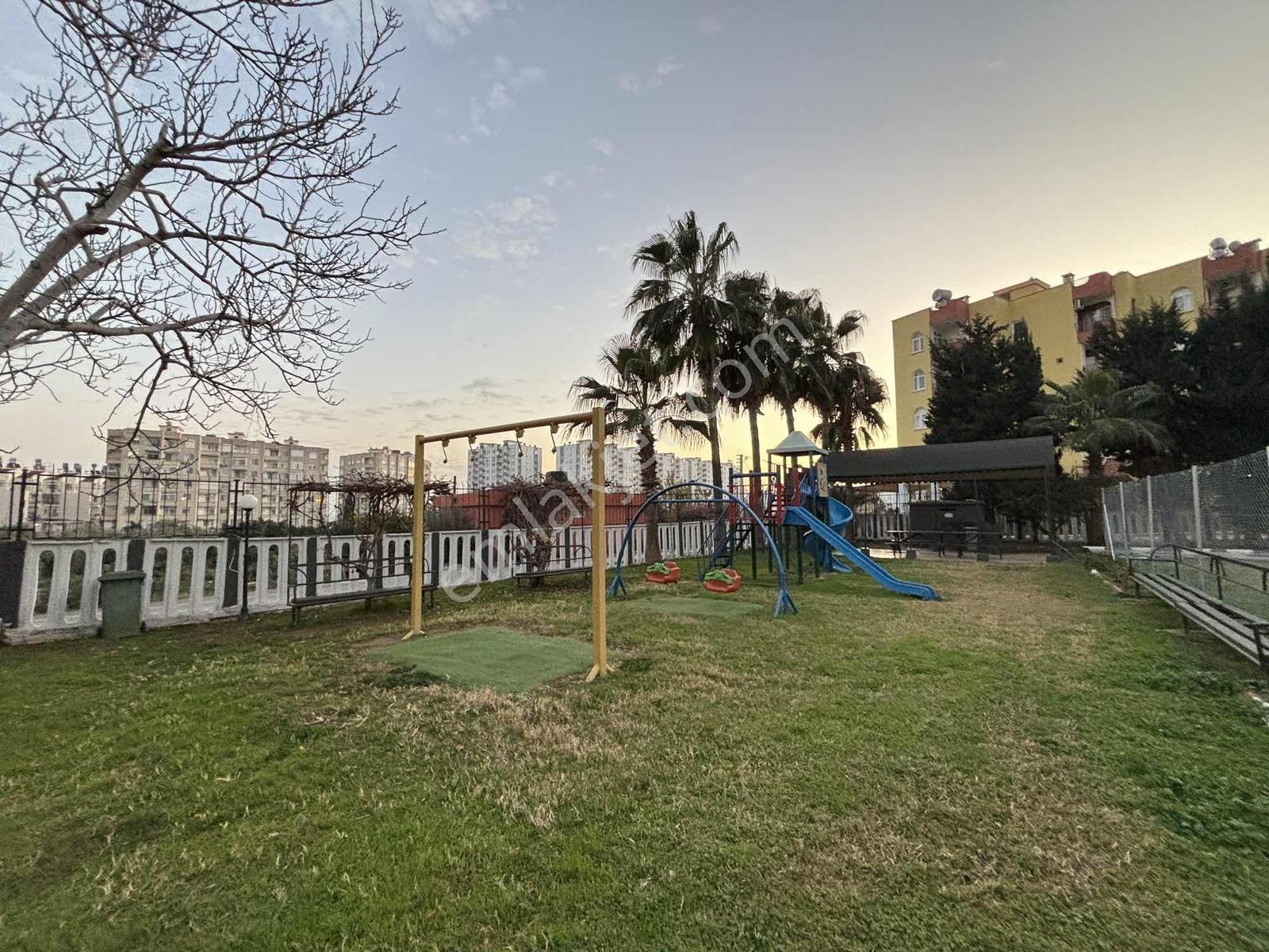 Acil Üzmez Tatil Sitesi'nde Satılık Dubleks Daire - Görsel 13