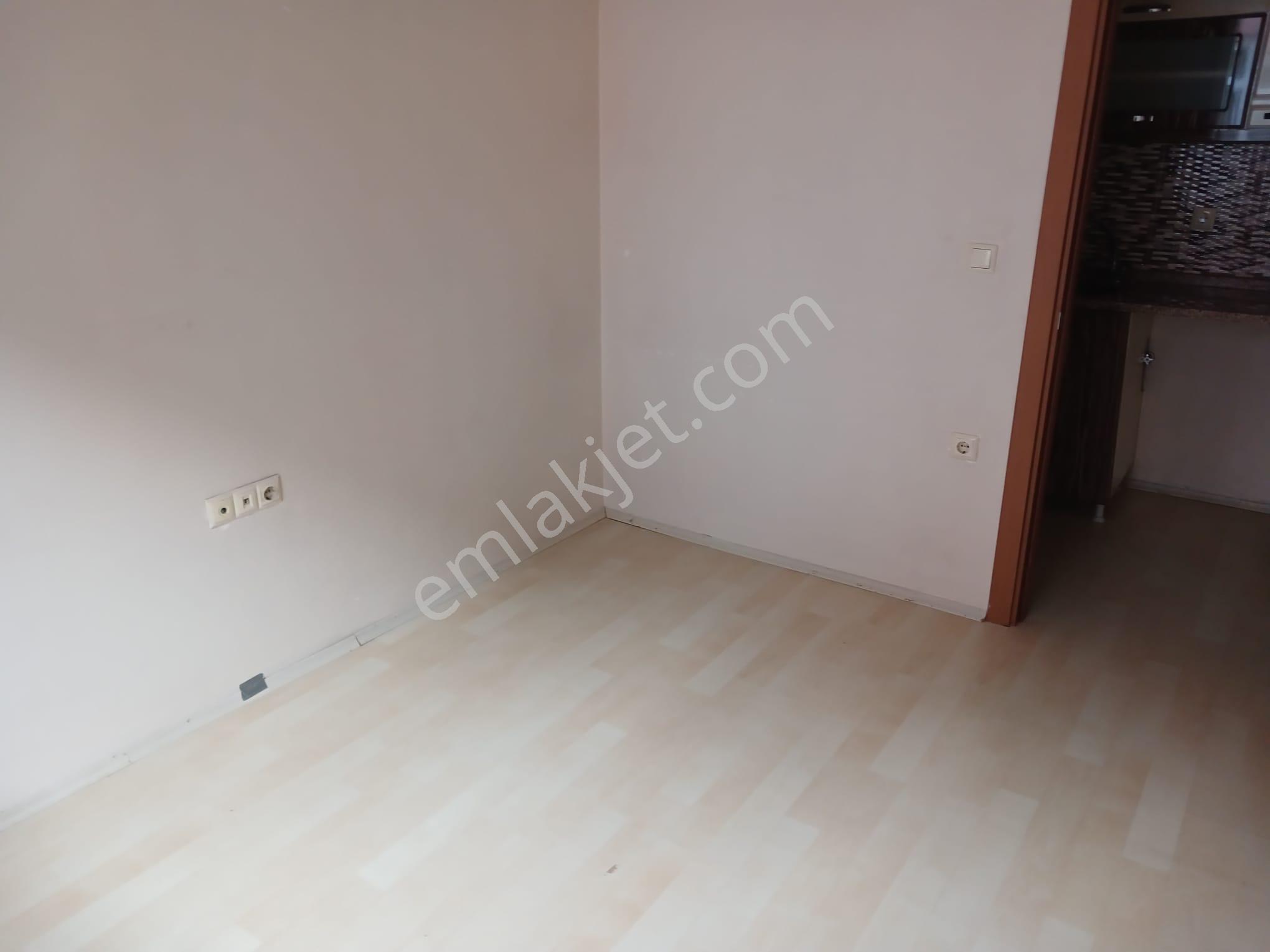 Hilal Akın Emlak’tan Mamure Mahallesi’nde Çarşıya Yakın Kiralık 1+1 Daire - Görsel 7