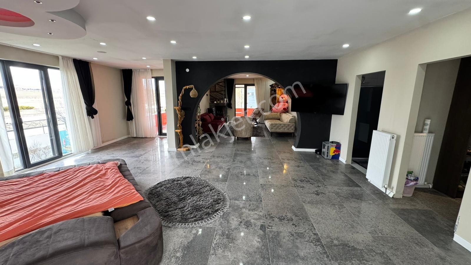 Gölbaşı İkizce'de Arsa İçinde Satılık Villa, Dükkan Ve Market - Görsel 12