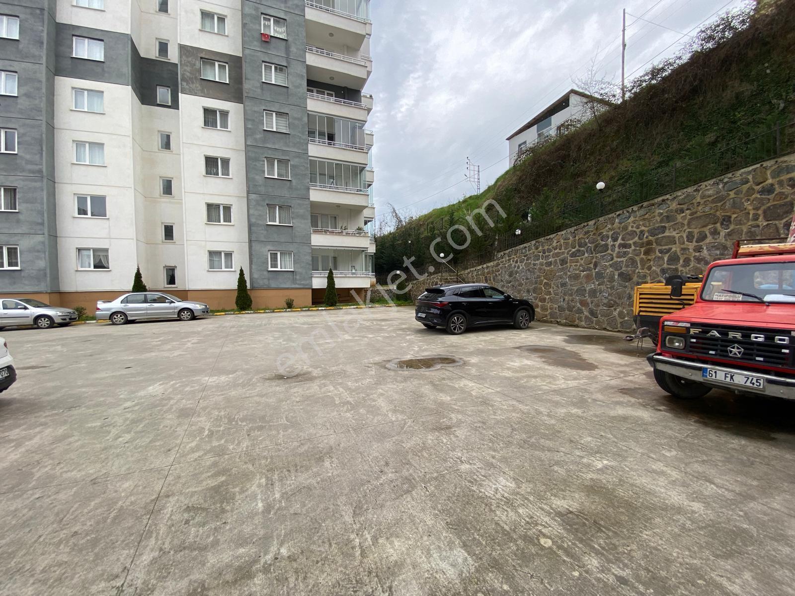 Trabzon Kaşüstü'nde Satılık Dükkan - Görsel 14