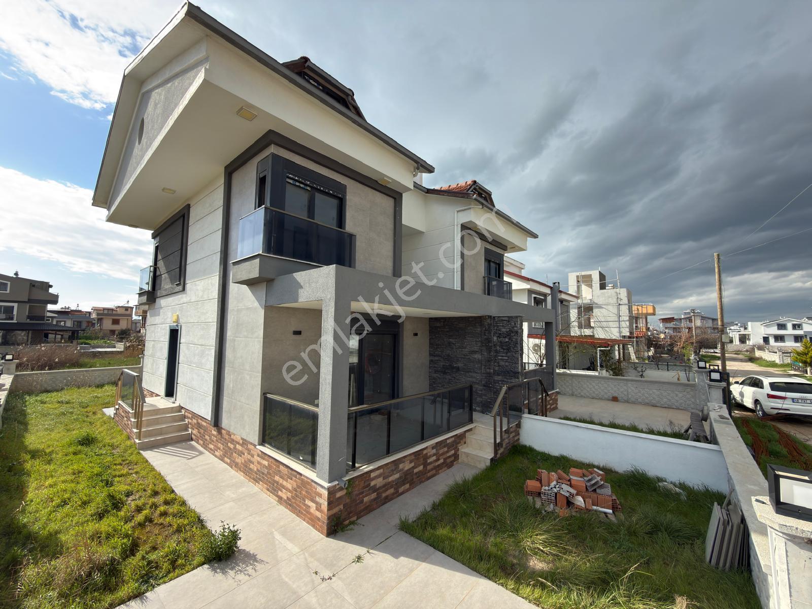 İzmir Dikili Cumhuriyet Mah Satılık Sıfır 4+1 Denize Yakın Villa - Görsel 6