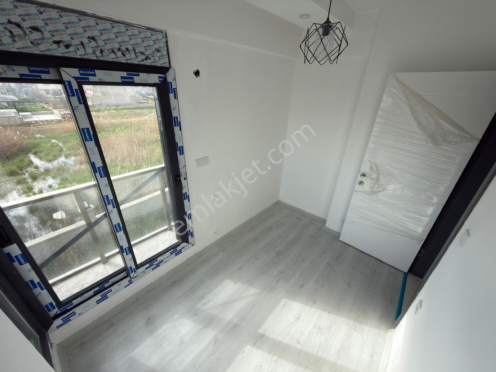 İzmir Dikili Cumhuriyet Mah Satılık Sıfır 4+1 Denize Yakın Villa - Görsel 13
