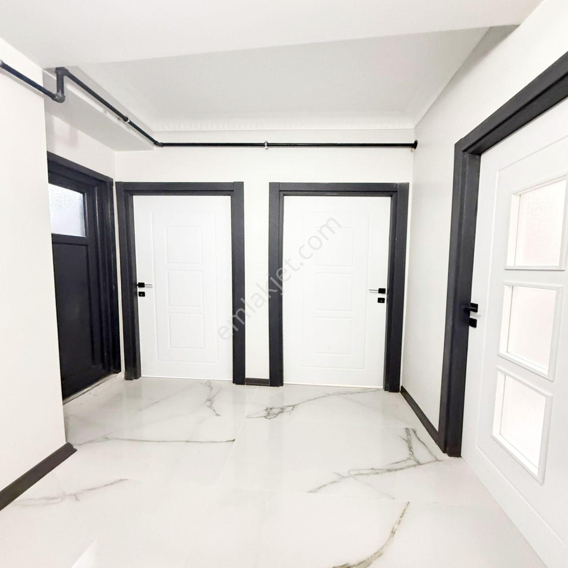 Bahçeşehir Bölgesinde Uygun Fiyatlı 2+1 Satılık Daire - Görsel 3