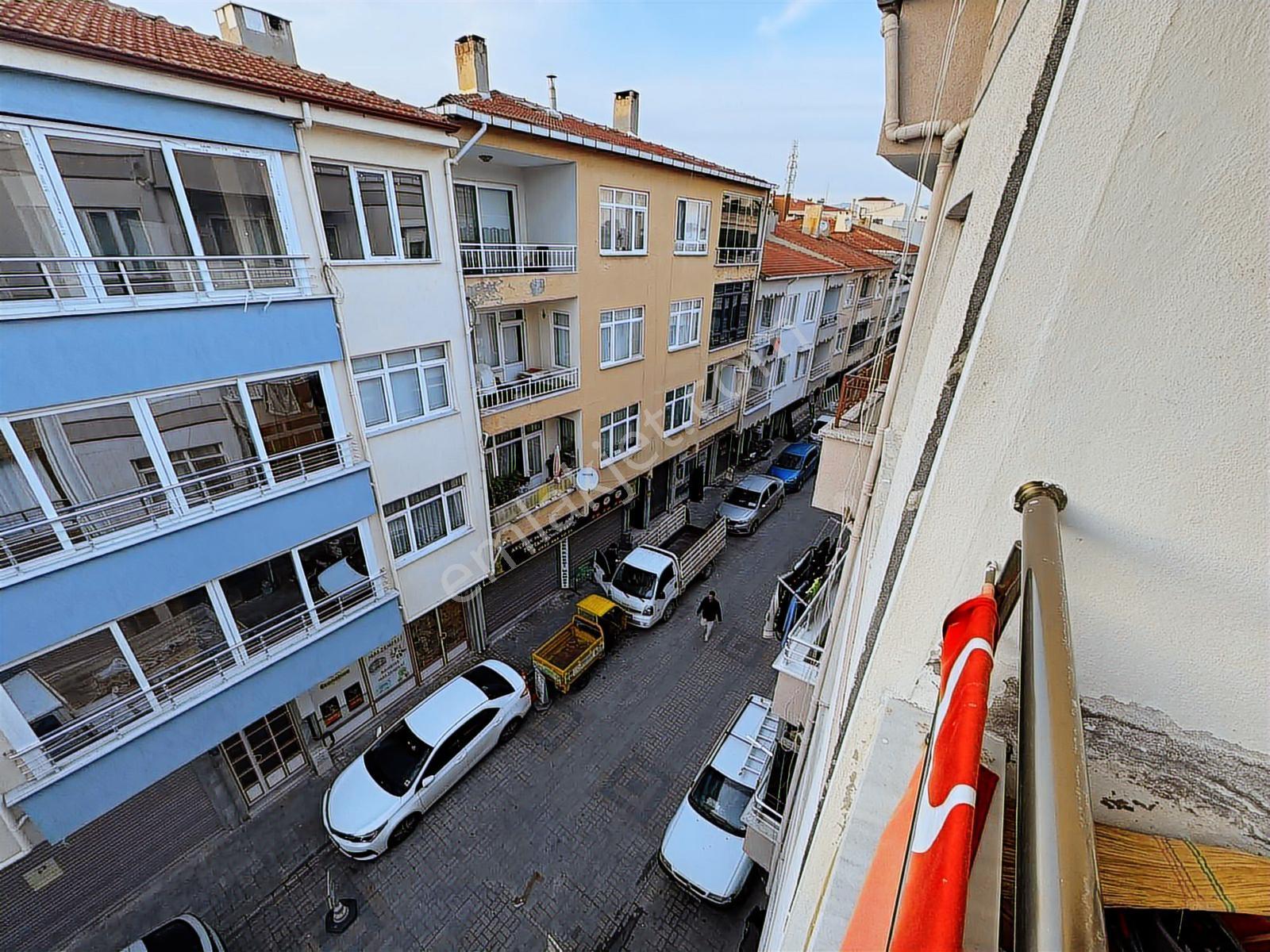 Gümüş Emlak'tan İstiklal Merkezi Konumda 2+1 Daire - Görsel 9