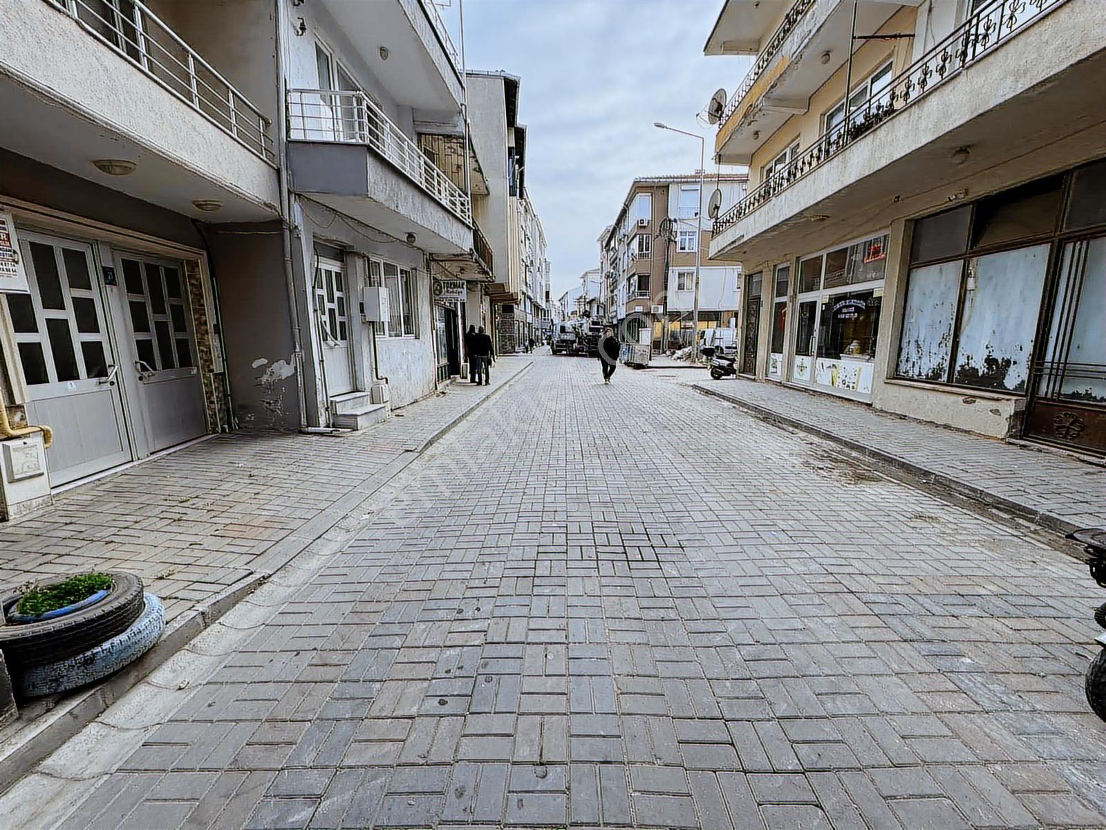 Gümüş Emlak'tan İstiklal Merkezi Konumda 2+1 Daire - Görsel 12