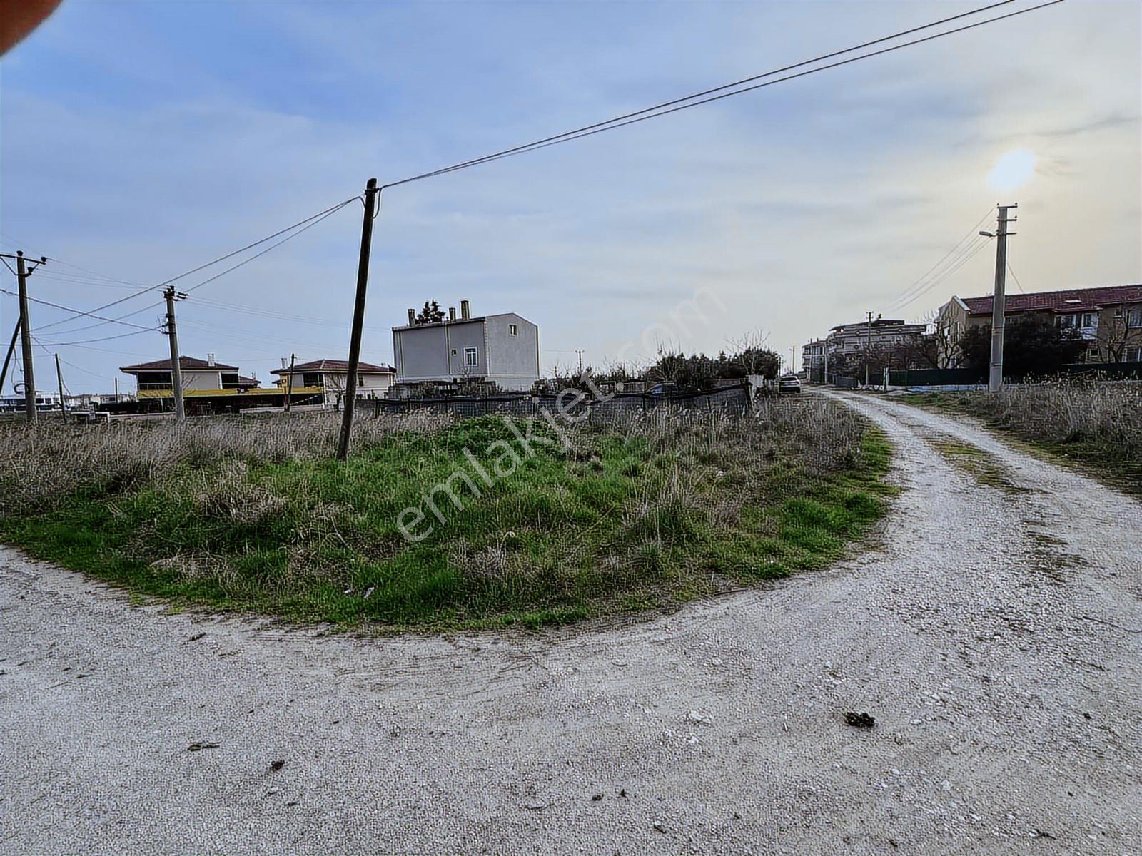 Gümüş Emlak'tan İstiklal Mahallesi 274 Metre İmarlı Arsa - Görsel 7