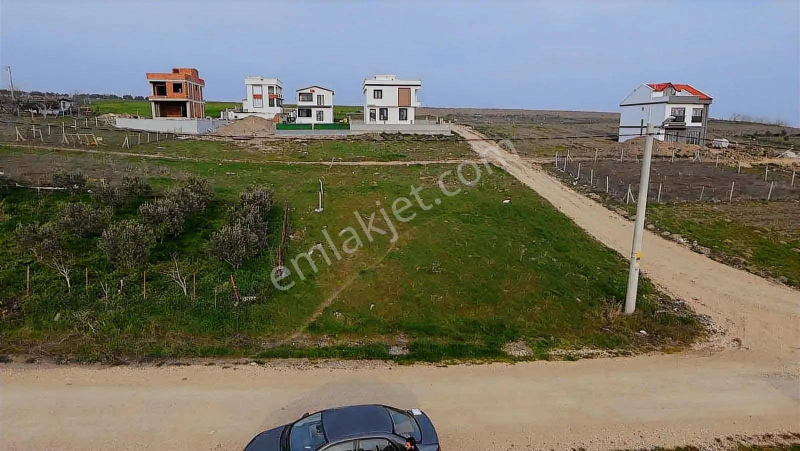 Gümüş Emlak'tan İstklal Mahallesinde 330 Metre Arsa - Görsel 3