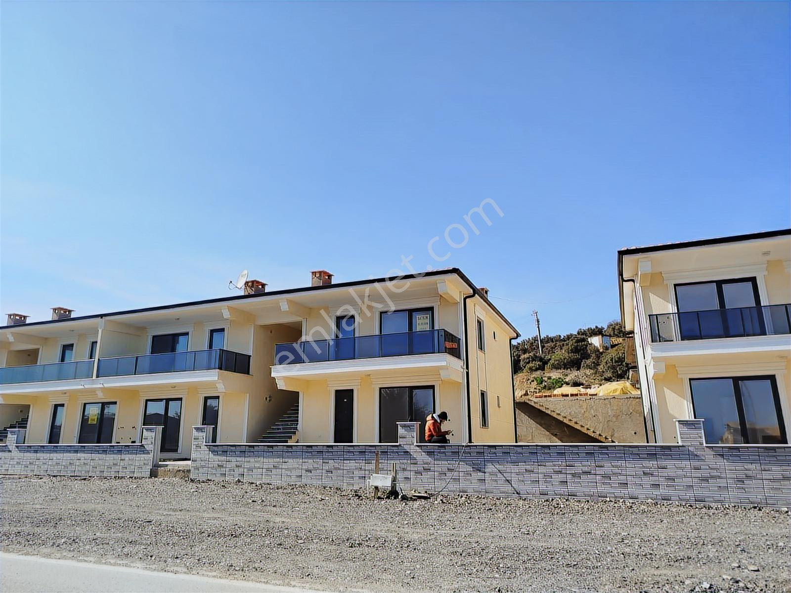 Gümüş Emlak'tan Hoşköyde Denize Sıfır 2+1 0 Daire - Görsel 17