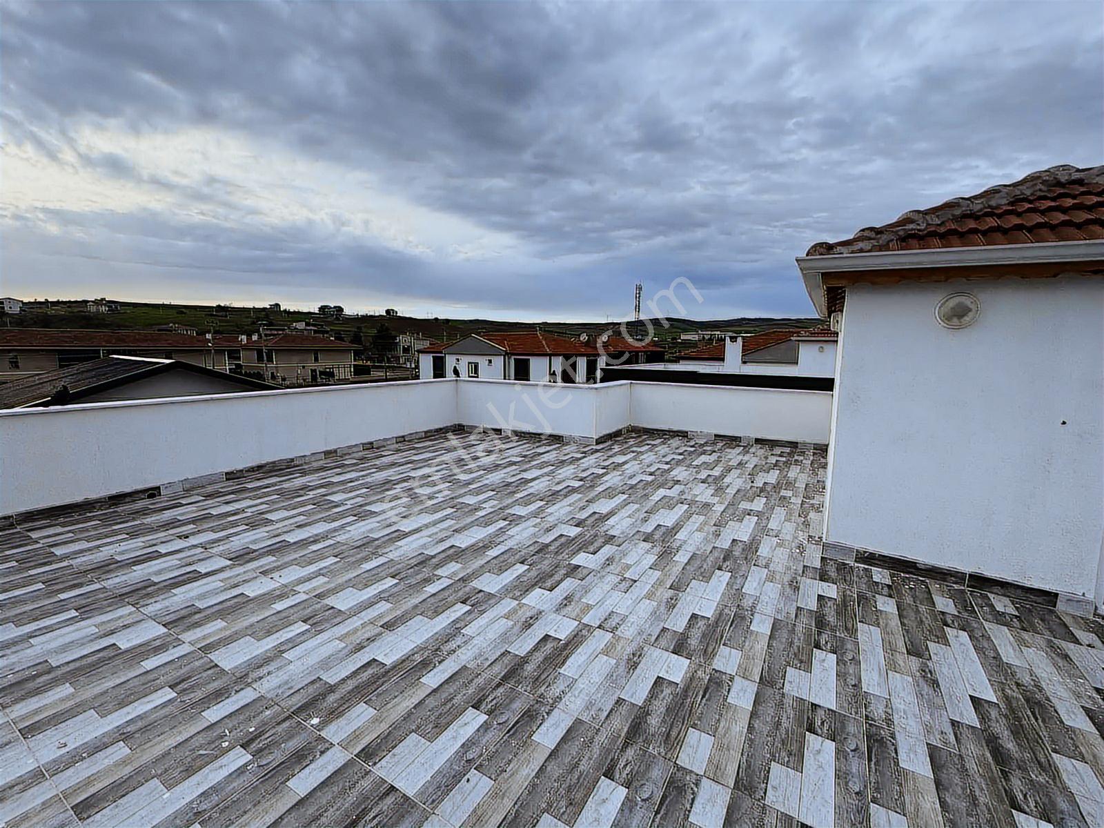 Gümüş Emlak'tan İstiklal Mahallesinde Satılık Villa - Görsel 23