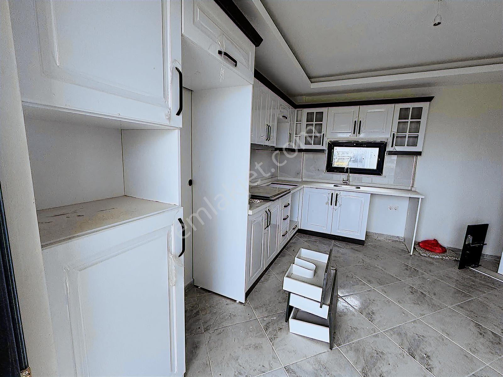 Gümüş Emlak'tan İstiklal Mahallesinde Satılık Villa - Görsel 19