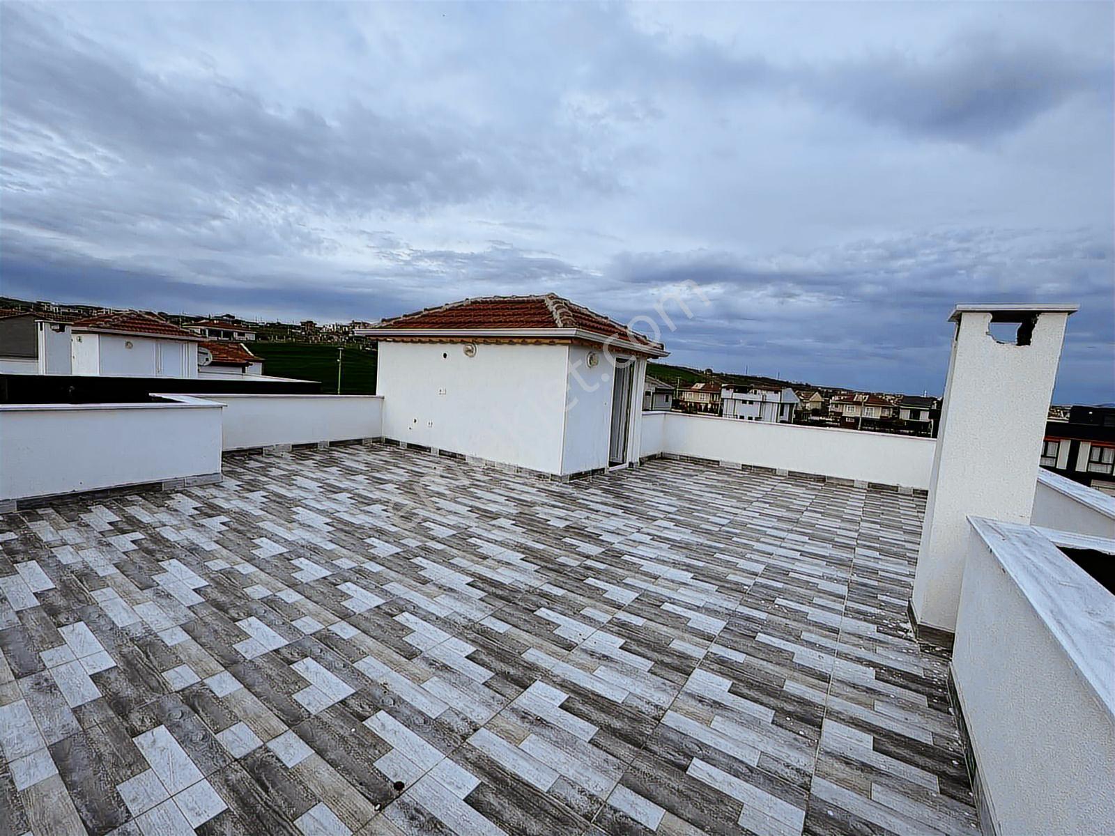 Gümüş Emlak'tan İstiklal Mahallesinde Satılık Villa - Görsel 22