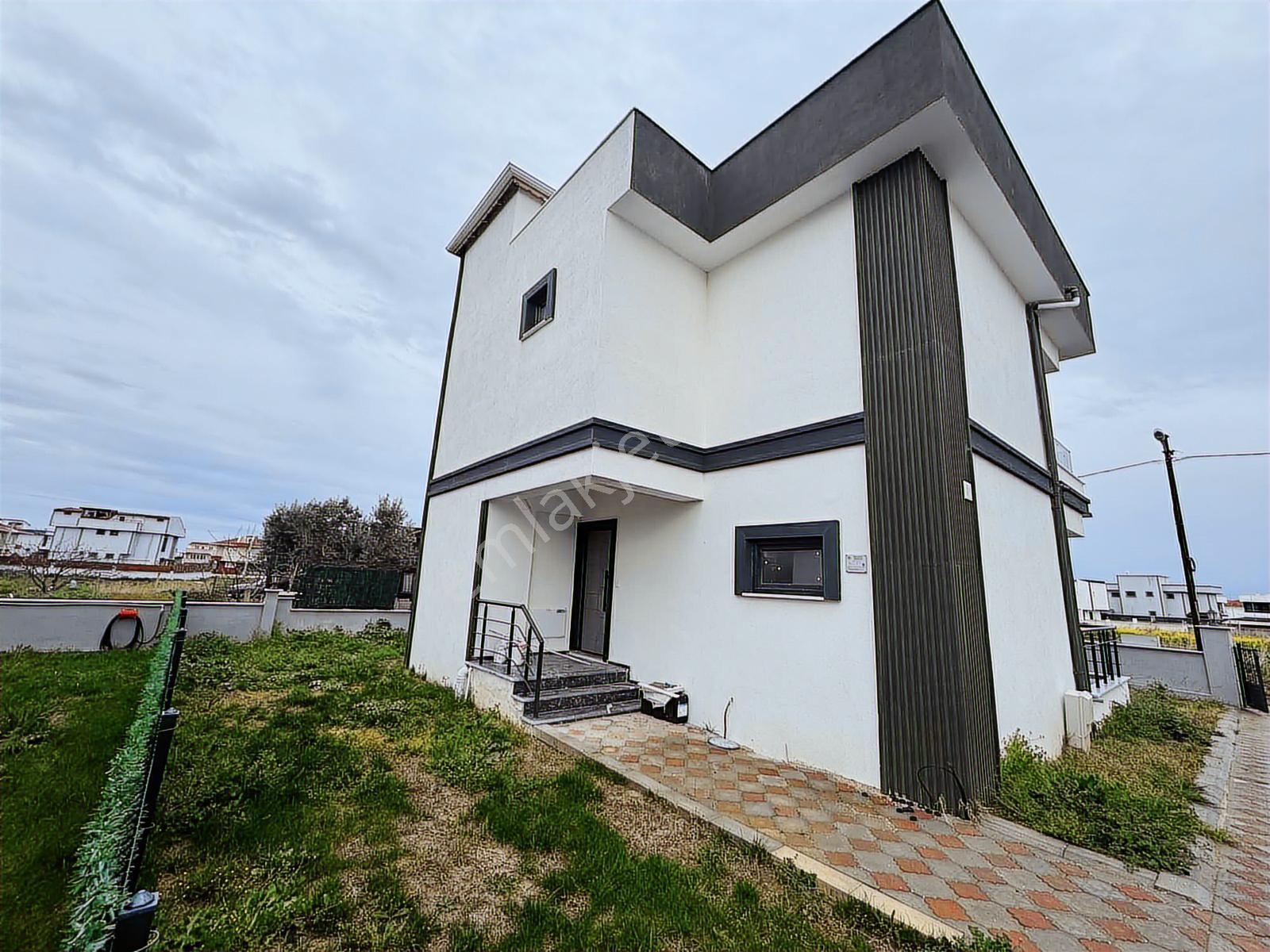 Gümüş Emlak'tan İstiklal Mahallesinde Satılık Villa - Görsel 21