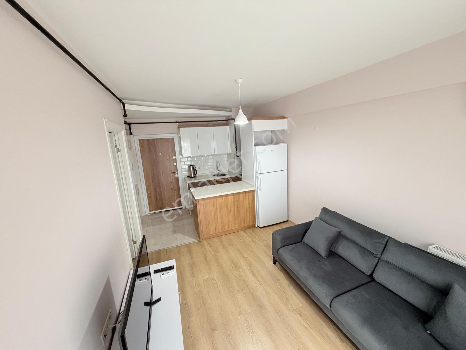 Karşıyaka İmbatlı Mah. Eşyalı Kiralık 1+1 Daire - Görsel 6