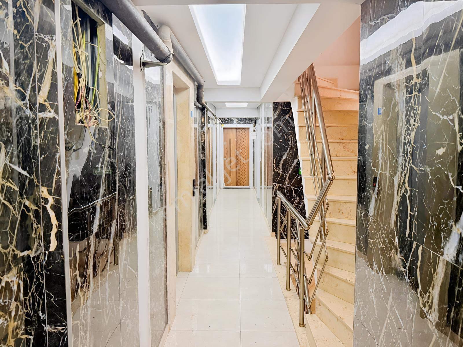 Karşıyaka İmbatlı Mah. Eşyalı Kiralık 1+1 Daire - Görsel 20