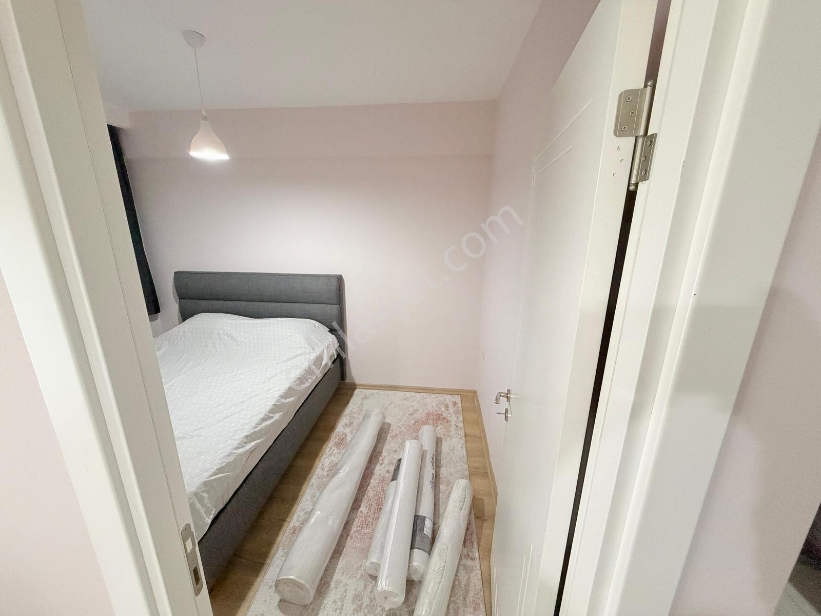 Karşıyaka İmbatlı Mah. Eşyalı Kiralık 1+1 Daire - Görsel 22