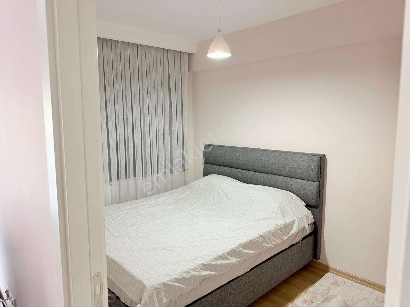 Karşıyaka İmbatlı Mah. Eşyalı Kiralık 1+1 Daire - Görsel 23