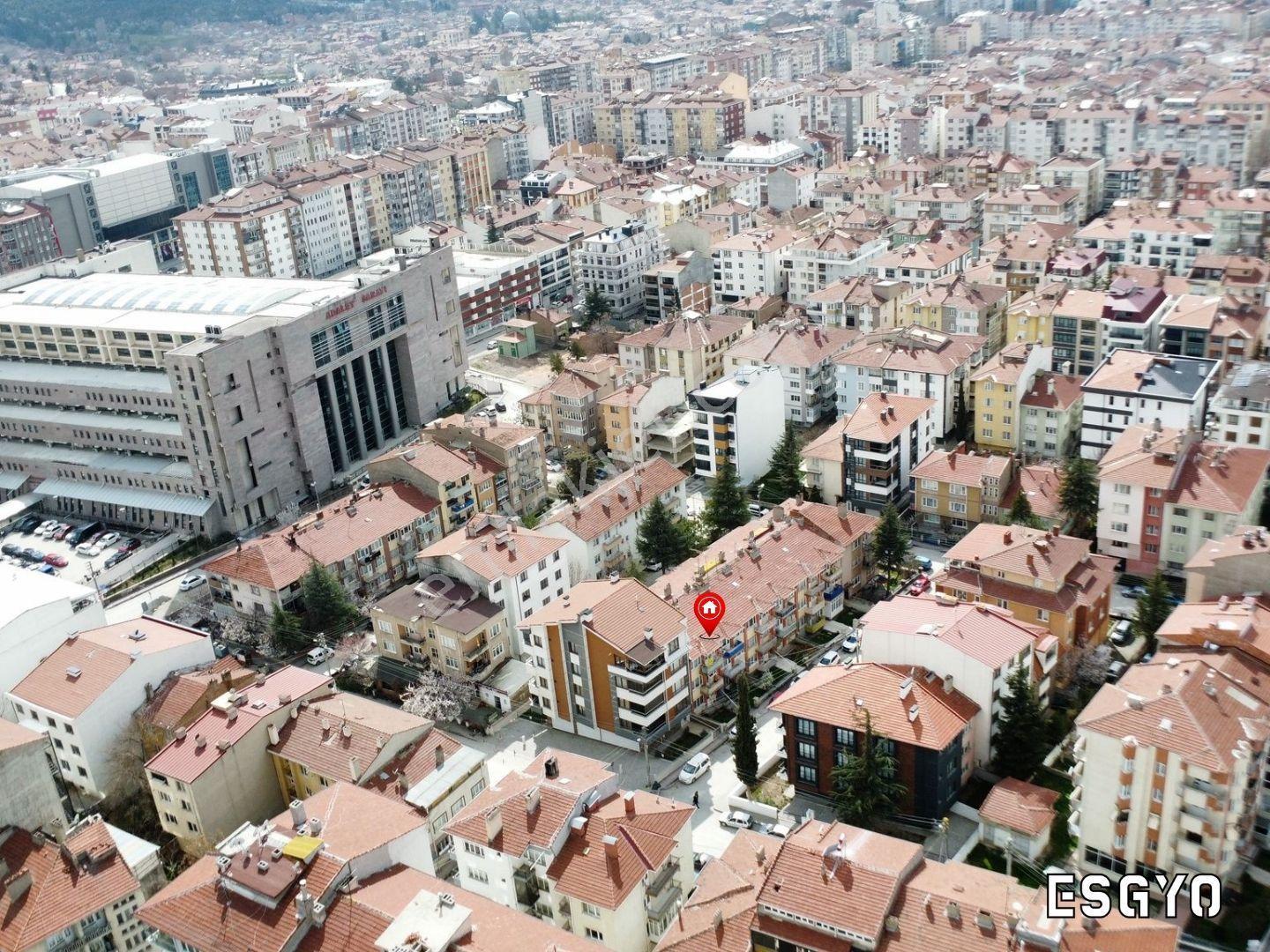 Esgyo'dan Kurtuluş Mh Yatırıma Uygun ''acil Satılık'' Daire - Görsel 34