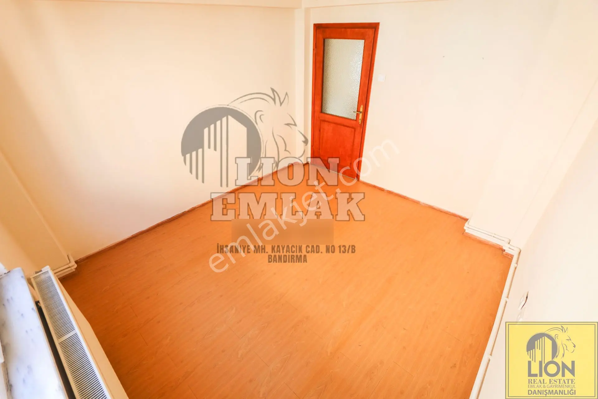 Lıon Emlak'tan Ordu Caddesi Yakını , Kapalı Balkonlu Ara Kat Kiralık 2+1 Daire - Görsel 17