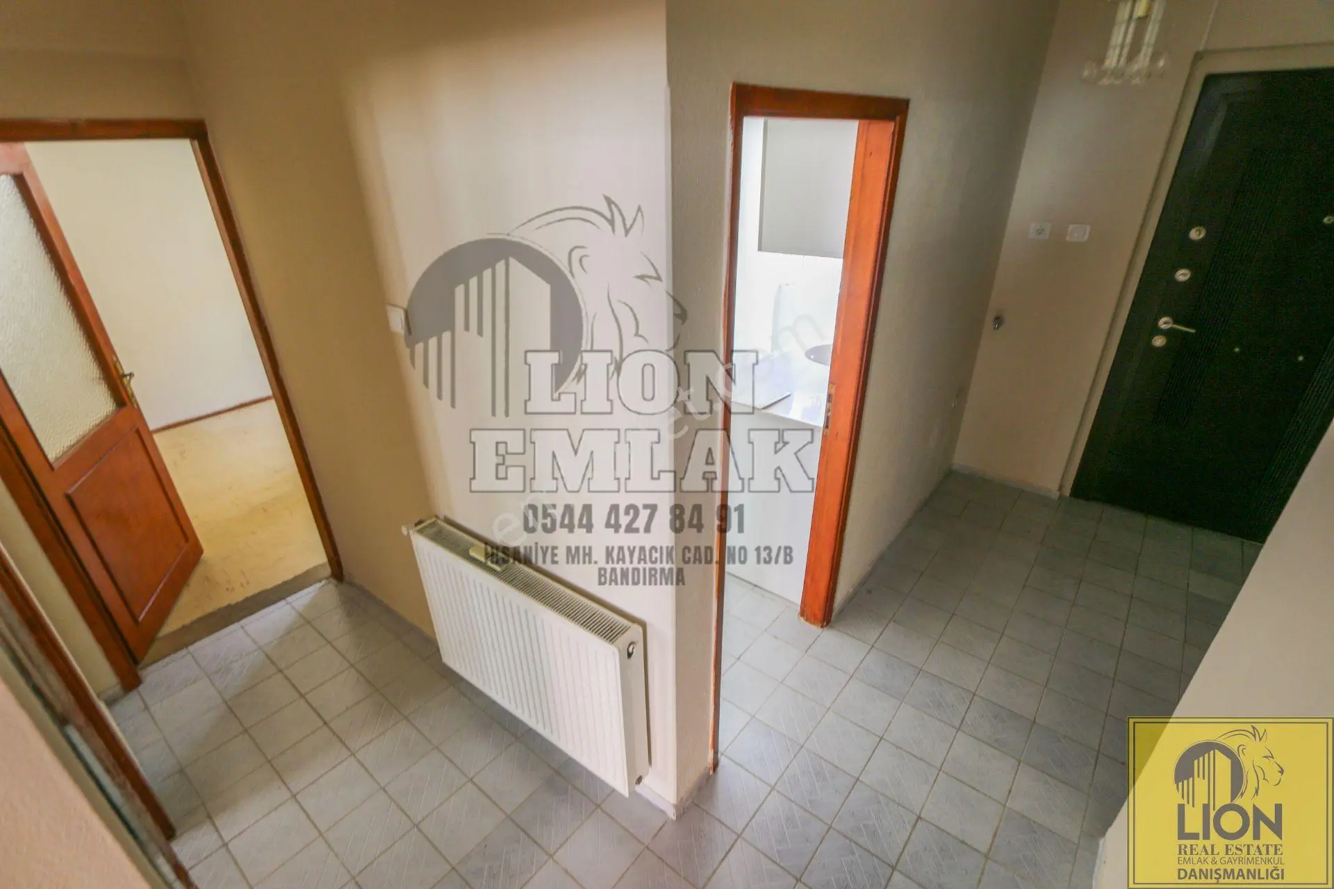 Lıon Emlak'tan Ordu Caddesi Yakını , Kapalı Balkonlu Ara Kat Kiralık 2+1 Daire - Görsel 26
