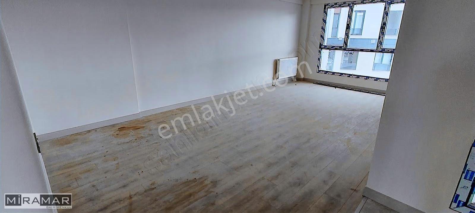 Sivas Eğriköprü 2+1 Site Arakat Kiralık - Görsel 15