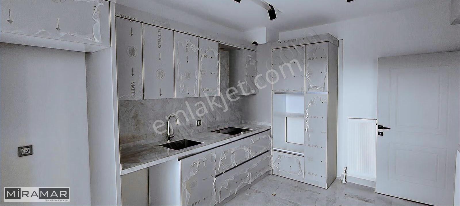 Sivas Eğriköprü 2+1 Site Arakat Kiralık - Görsel 22
