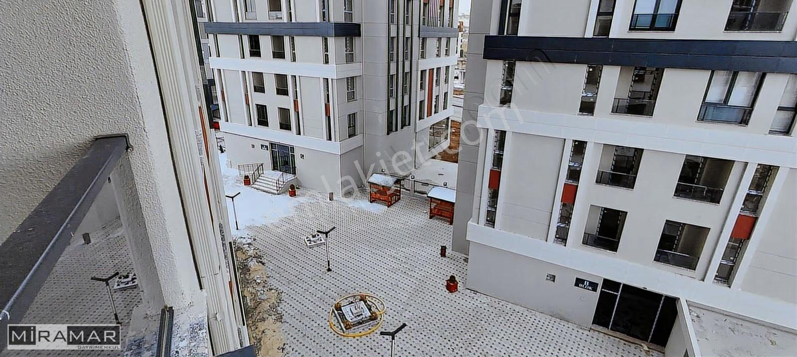 Sivas Eğriköprü 2+1 Site Arakat Kiralık - Görsel 18