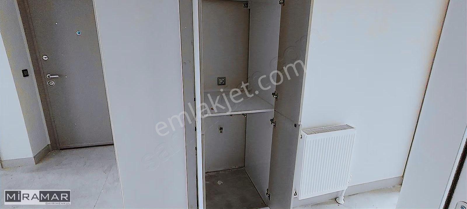 Sivas Eğriköprü 2+1 Site Arakat Kiralık - Görsel 3