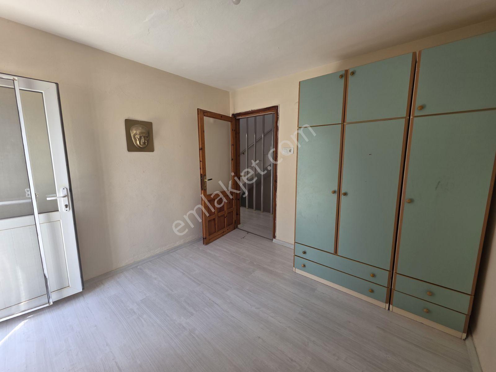 Altınkum Mahallesinde Özel Bahçe Alanlı Villa - Görsel 43