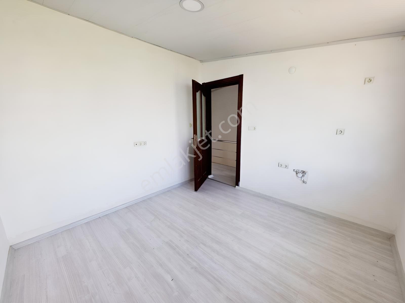 Altınkum Mahallesinde Özel Bahçe Alanlı Villa - Görsel 29