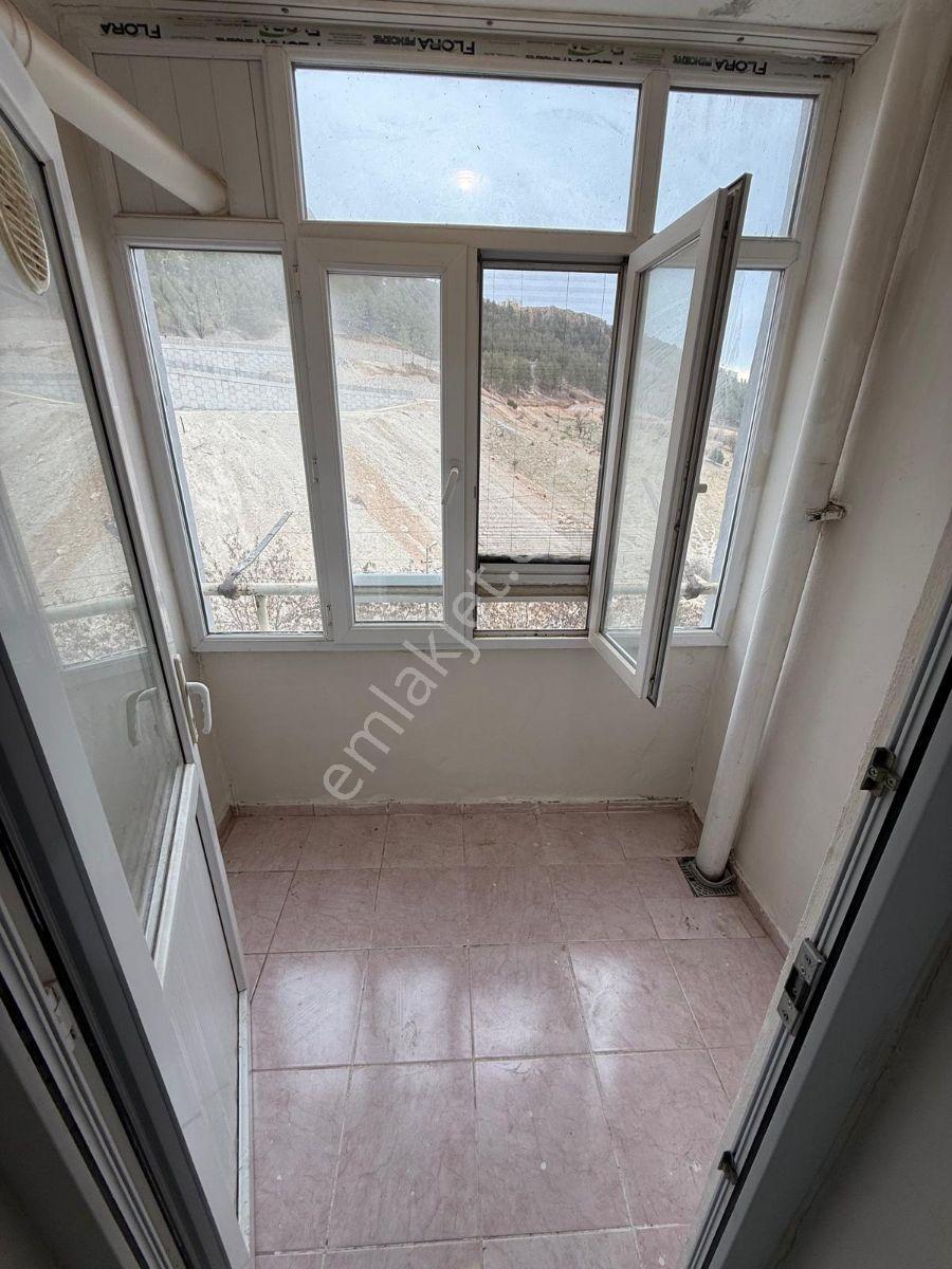 Hakev'den Merkez Esentepe Tokide 2+1 Kiralık Daire - Görsel 3