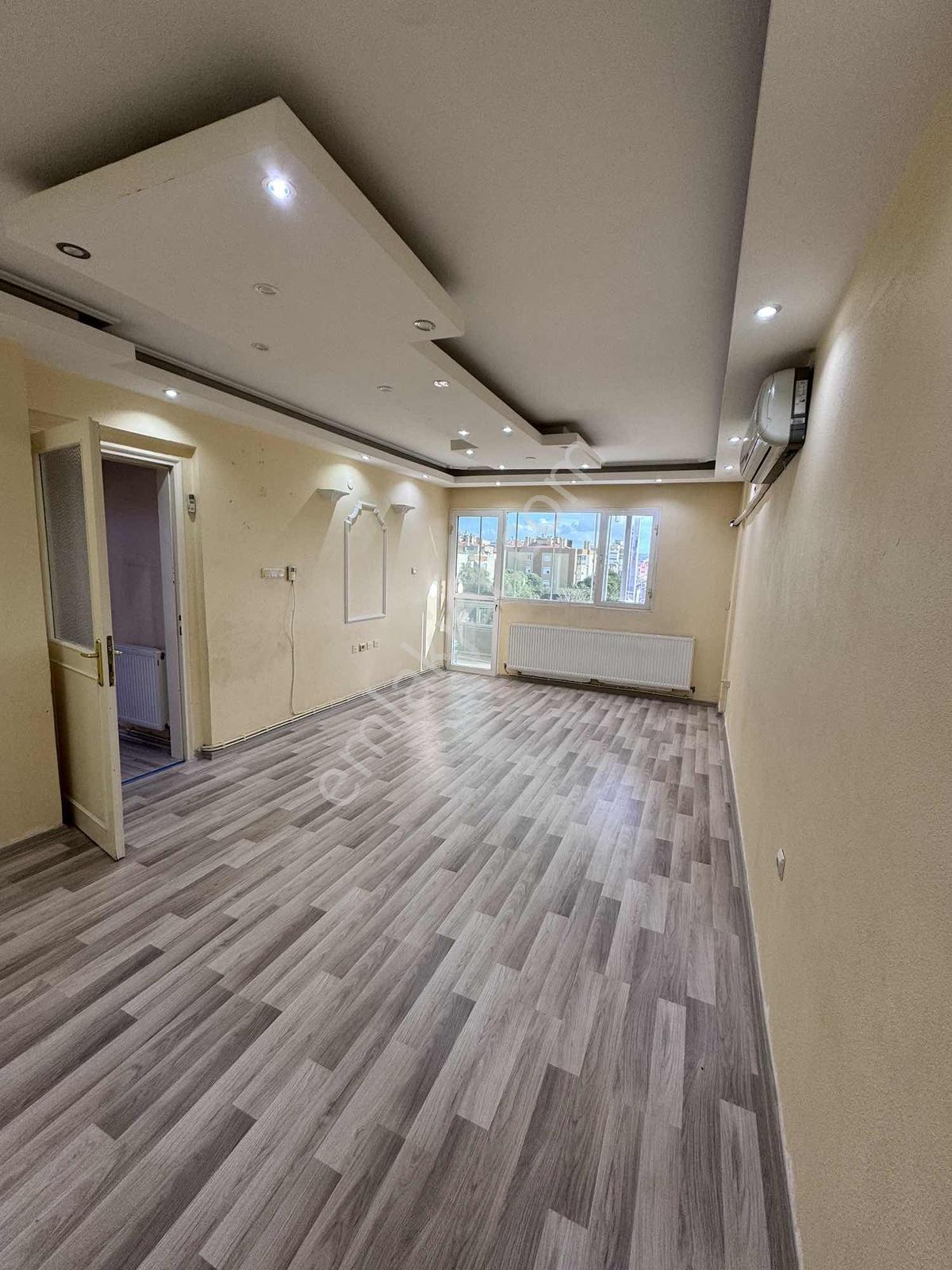 Çiğli Yeni Mahalle De Satılık 3+1 Daire