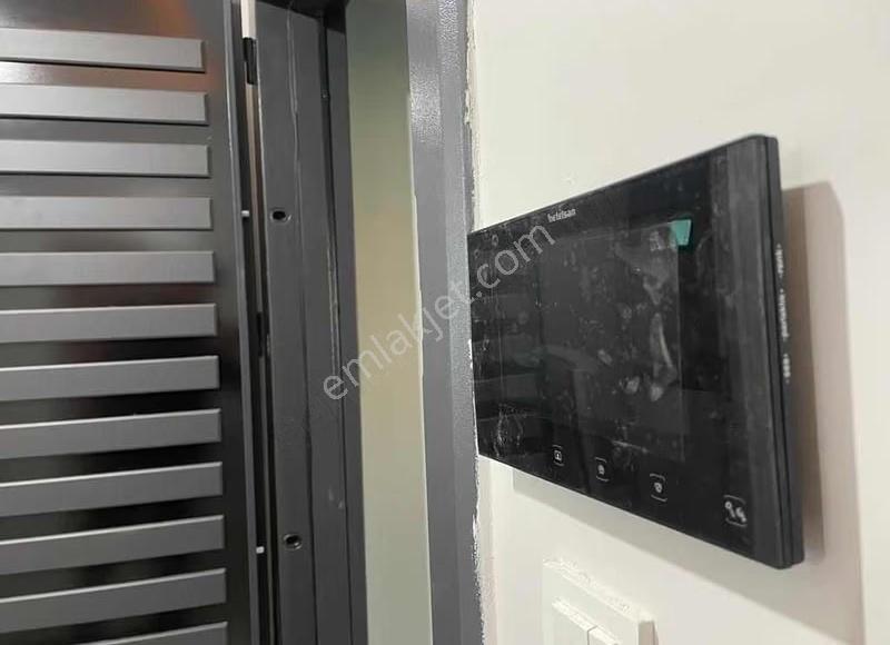 Kars'ın Kalbinde Satılık Lüks Ofis Daire - Görsel 3