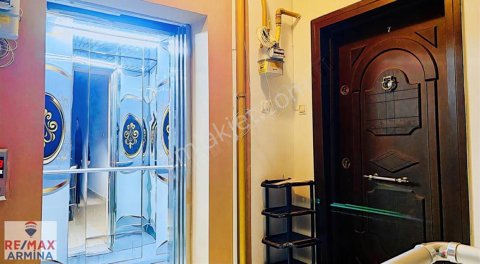 Şömineli Lüks İşçilikli 3+1 Deniz Manzaralı Ulaşlıda Özel Yapı - Görsel 22