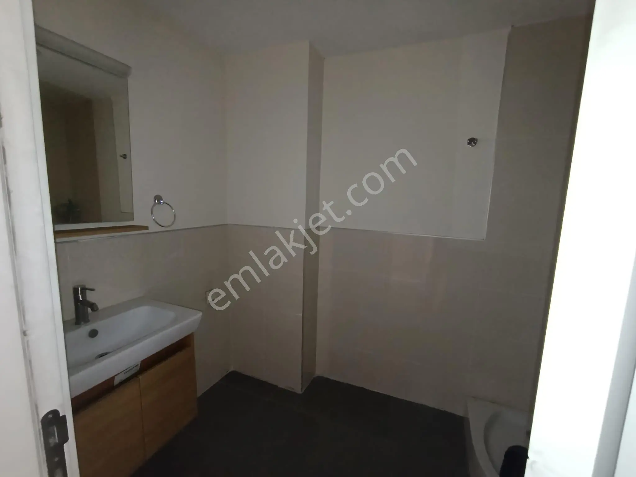 City Center Esenyurt Satılık 2+1 Home Ofis | Kiracılı - Görsel 5