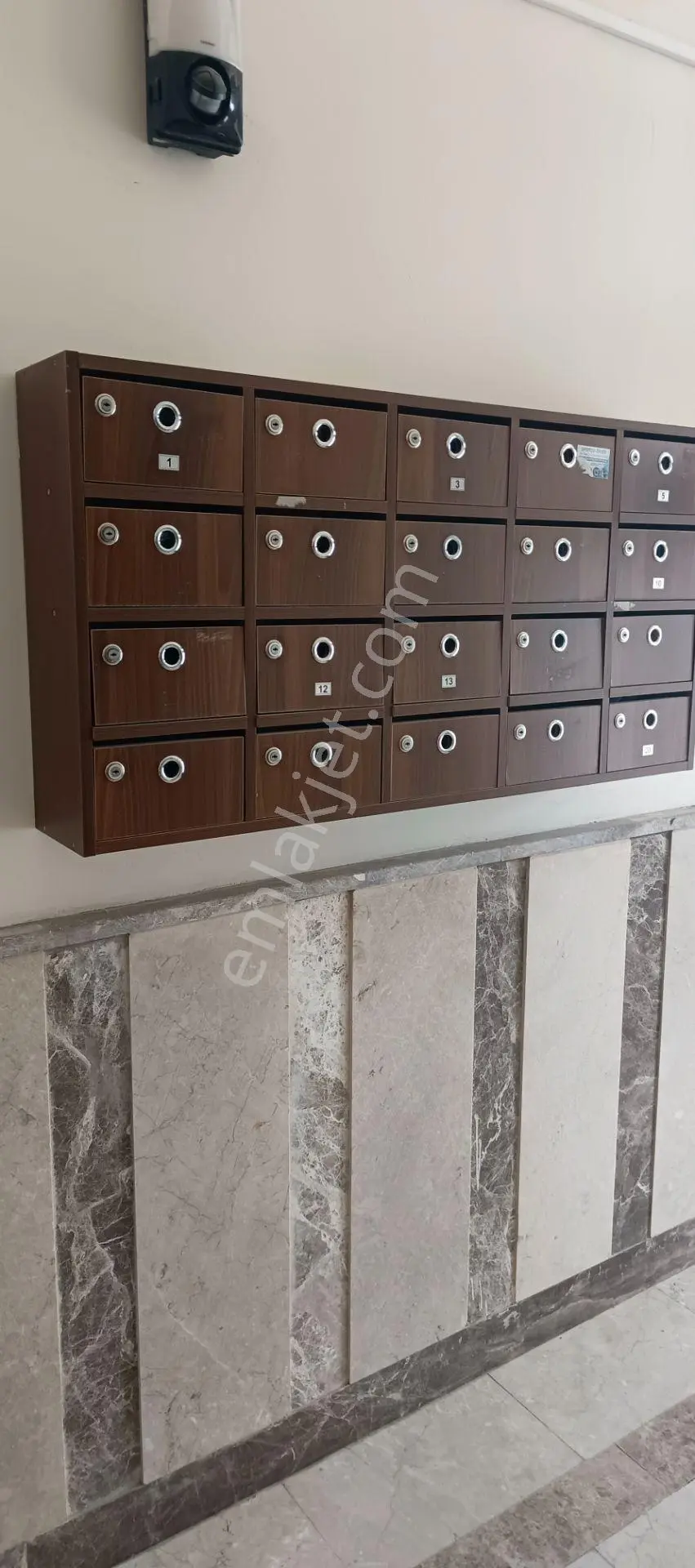 Abdurrahman Gazi Mahallesi Emniyet Toki'de Kiralık 4+1 Daire - Görsel 2
