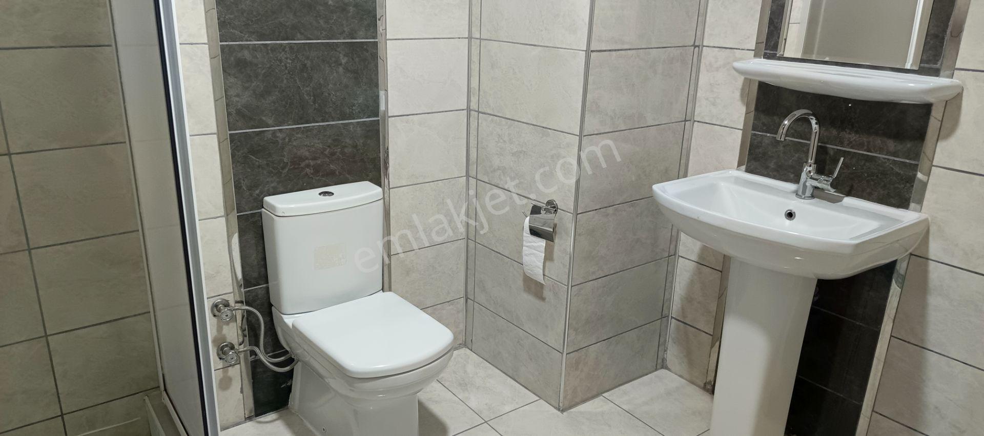 Abdurrahman Gazi Mahallesi Emniyet Toki'de Kiralık 4+1 Daire - Görsel 20