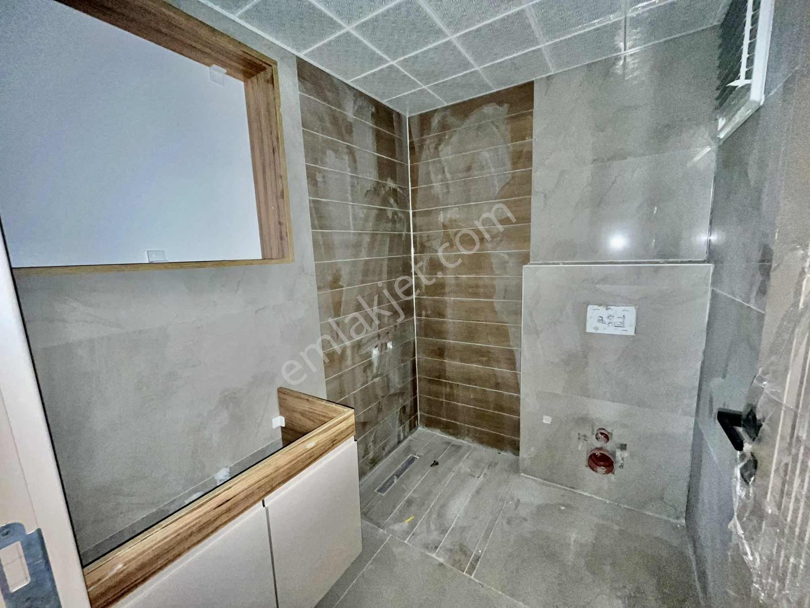 Avantaj'dan Kıbrısköy'de Site İçerisin'de Ultra Lüx 3+1 Ebeyn.ba - Görsel 2