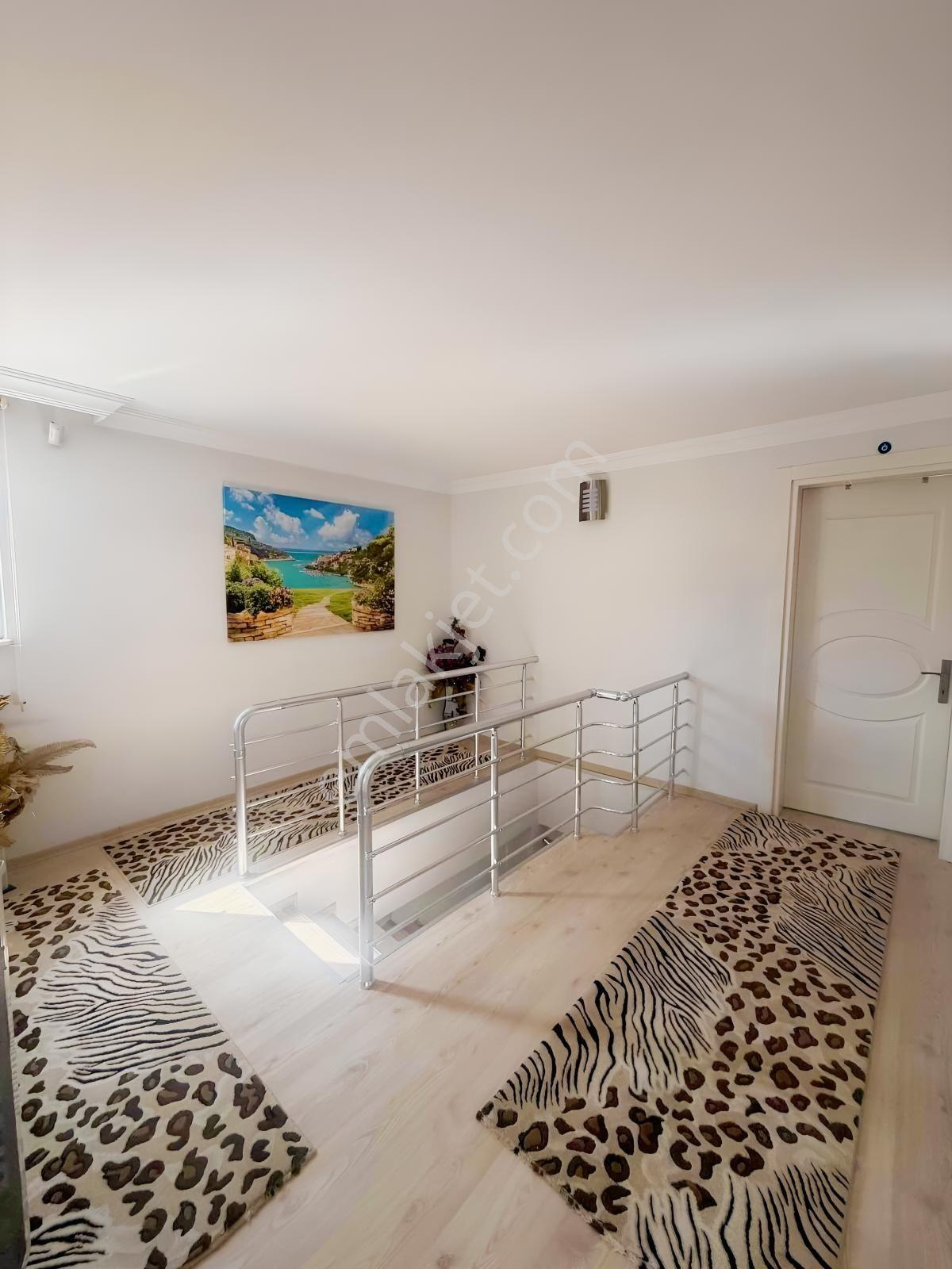 Uncubozköy Mahallesinde 3+1 Eşyalı Kiralık Daire - Görsel 14