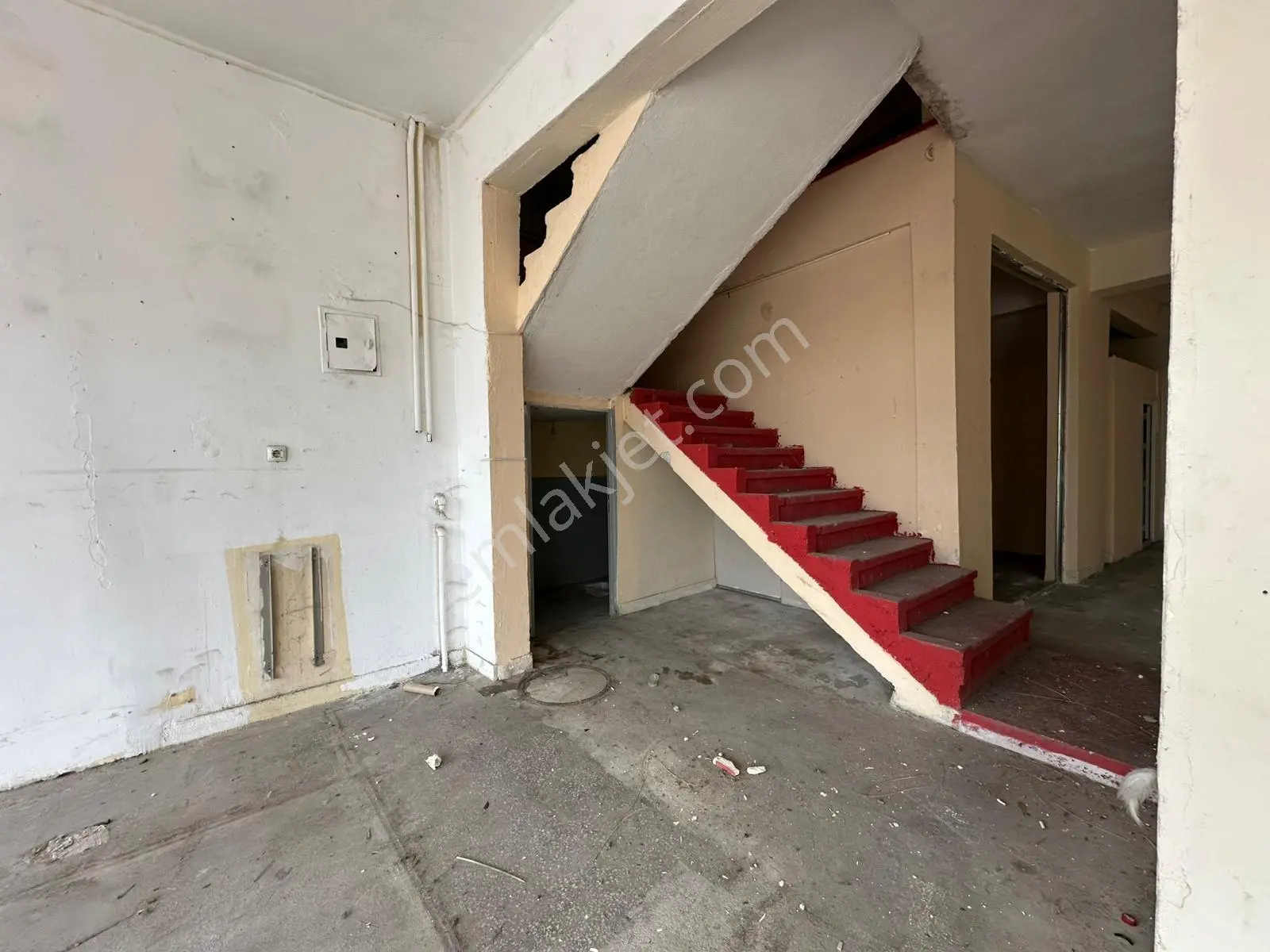 Marka'dan Kurtuluş'ta 400m2 Geniş Cephe Kiralık İş Yeri - Görsel 5