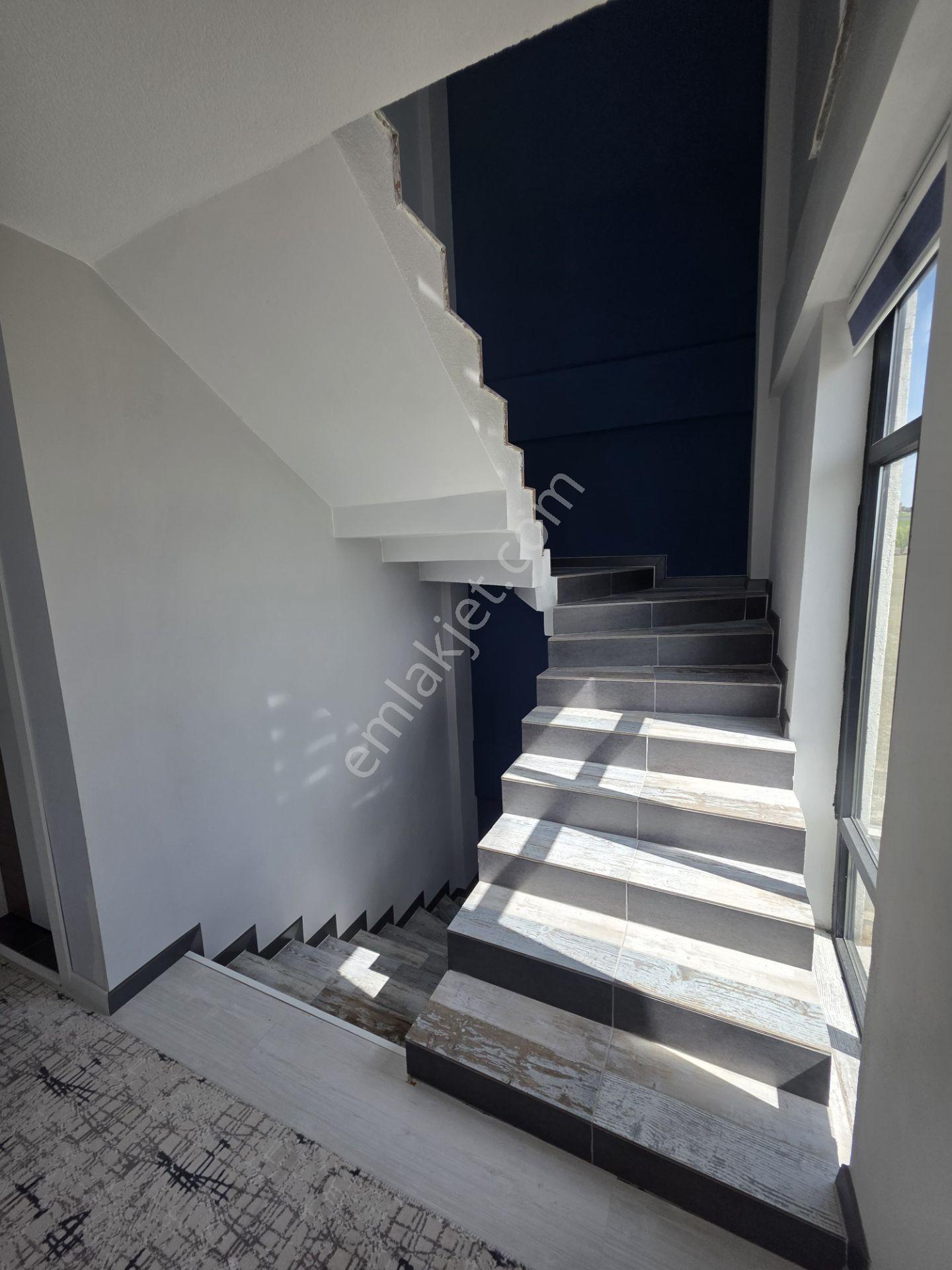 Bardakçı'da Satılık Müstakil Villa - Görsel 17